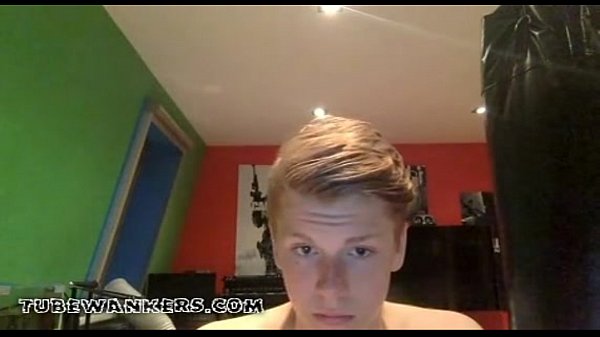 HOT TWINK BOXER SHOWS