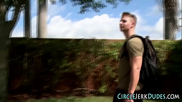 Straighty gets cumshot