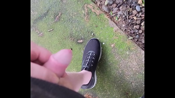 Fuckme420 can’t hold his piss