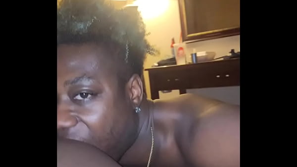 Worship that HOT ETHIOPIAN A$$ !